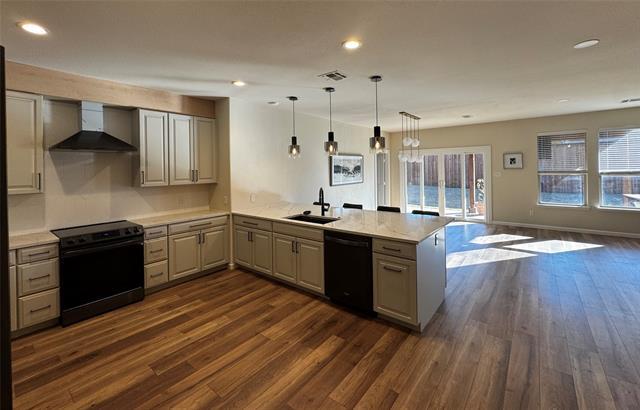 Building Photo - 14917 Spruce St