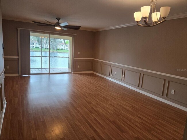 Building Photo - 10350 Carrollwood Ln