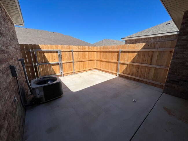 Building Photo - New Beginnings Start At AMRR: NOW PRE-LEASING 2 BED/2 BATH IN FRENSHIP ISD!