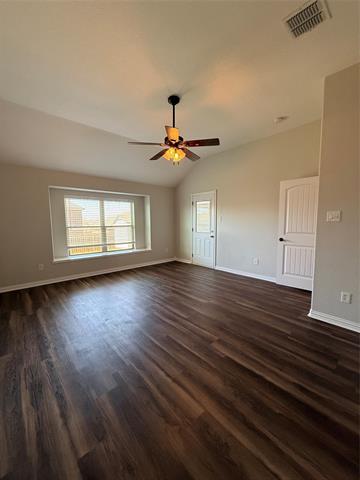 Building Photo - 213 Briarstone Dr