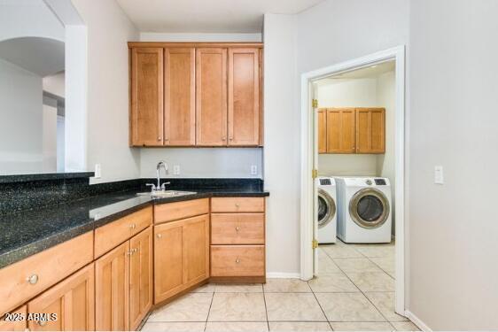 Building Photo - 2044 E Firestone Dr