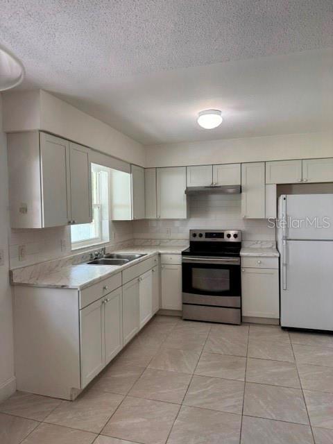 Building Photo - 27127 Fernery Ave