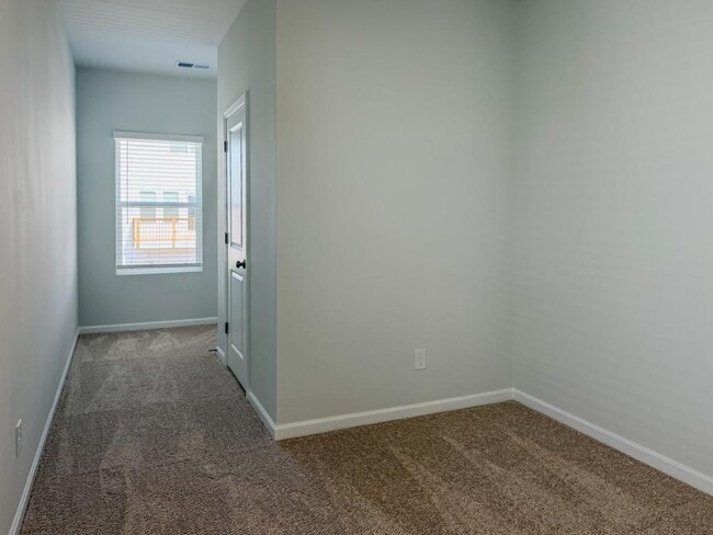 Building Photo - 6524 Harlech St