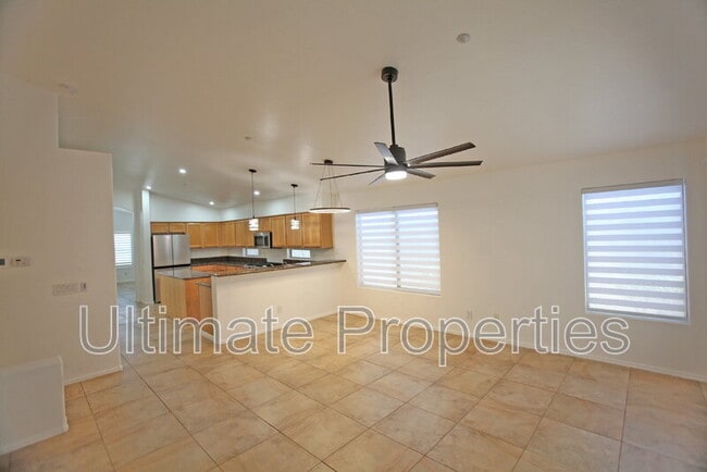 Building Photo - 15313 N 104th Way