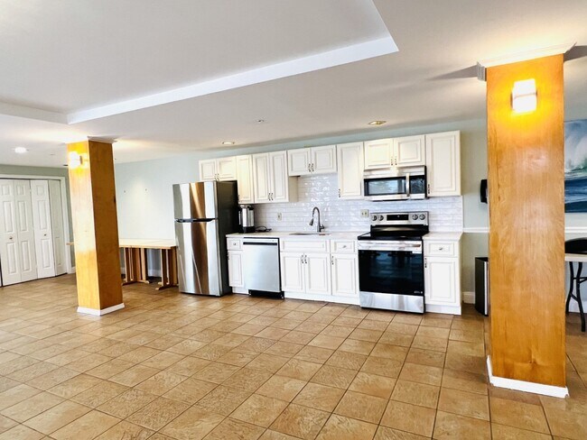 Building Photo - 350 Revere Beach Blvd
