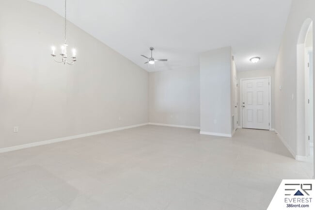 Building Photo - 158 Secretary Trail