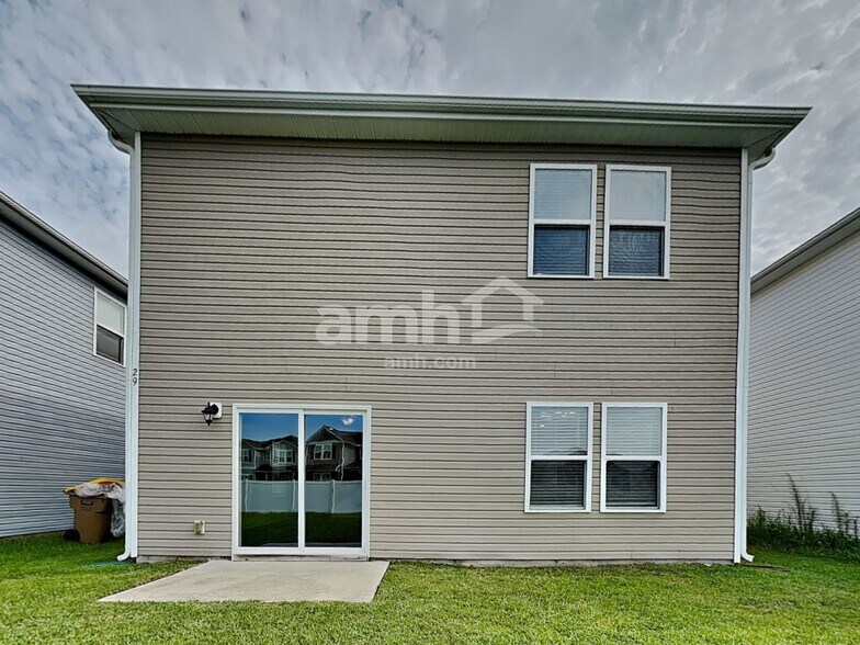 Building Photo - 29 Birch Cir