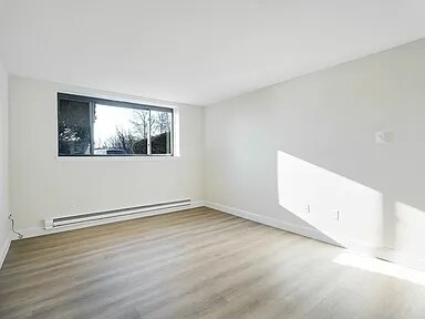 Building Photo - 38 Bayview Ter