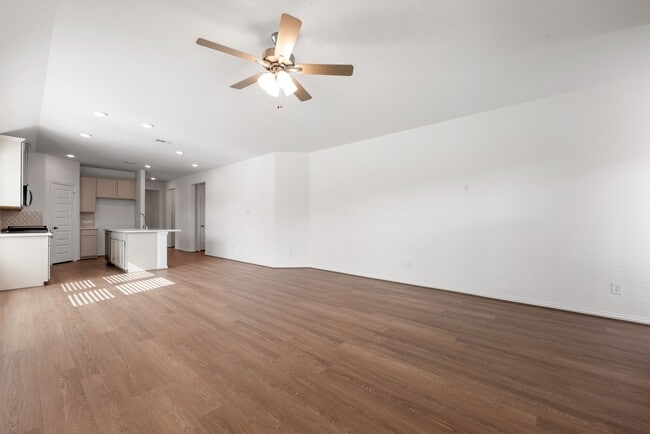 Building Photo - 12210 Bell County Ct