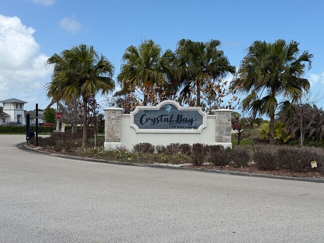 Building Photo - Spacious Home in Crystal Bay offering 4 bedrooms with upgrades throughout