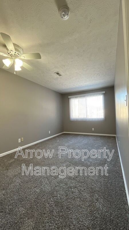 Building Photo - 1111 E Street