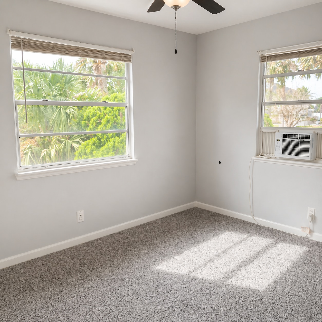 Building Photo - 208 12th Ave N