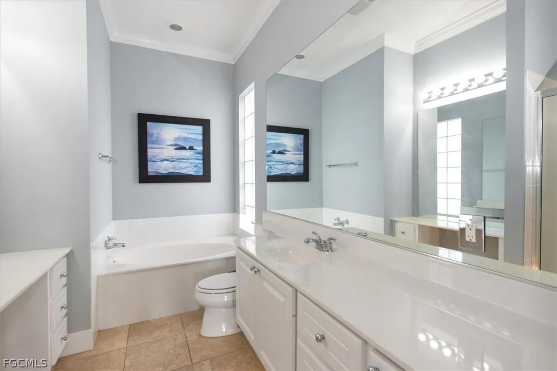 Bathroom 2 - 2246 Heydon Cir W