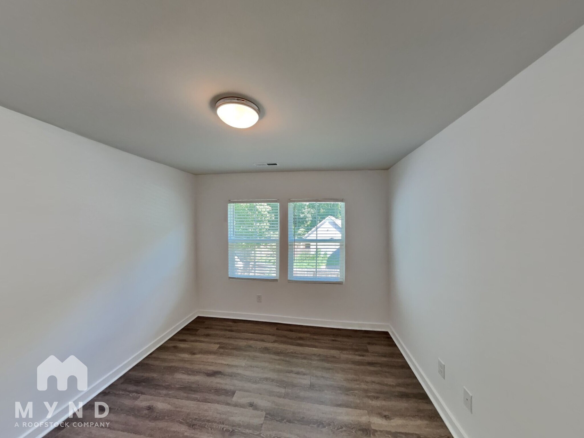 Building Photo - 3913 Ironwood St