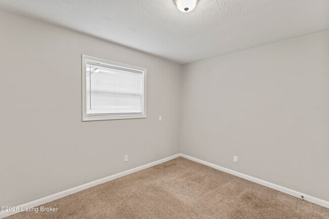 Building Photo - 3217 Fordhaven Rd