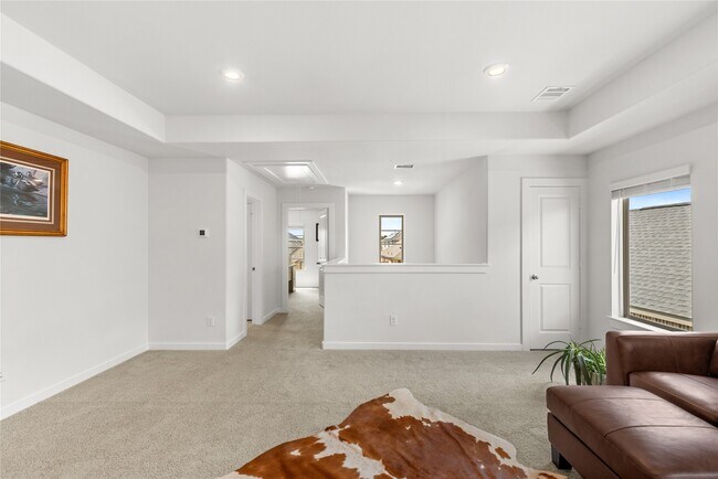 Building Photo - 19363 Poppy Vlg Cir