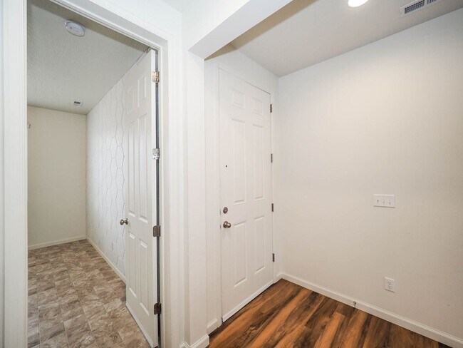 Building Photo - Cute single family home in Saratoga Springs