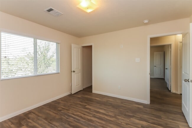 Building Photo - 25751 Hazy Elm Ln