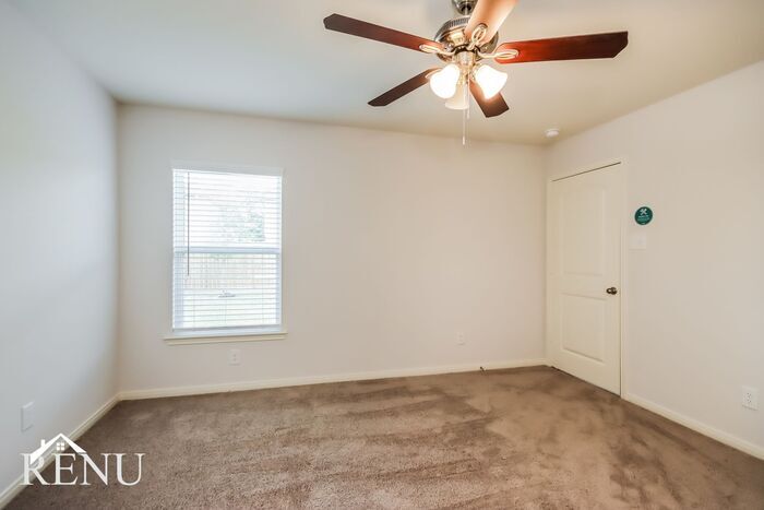 Building Photo - 10462 Red Cardinal Dr