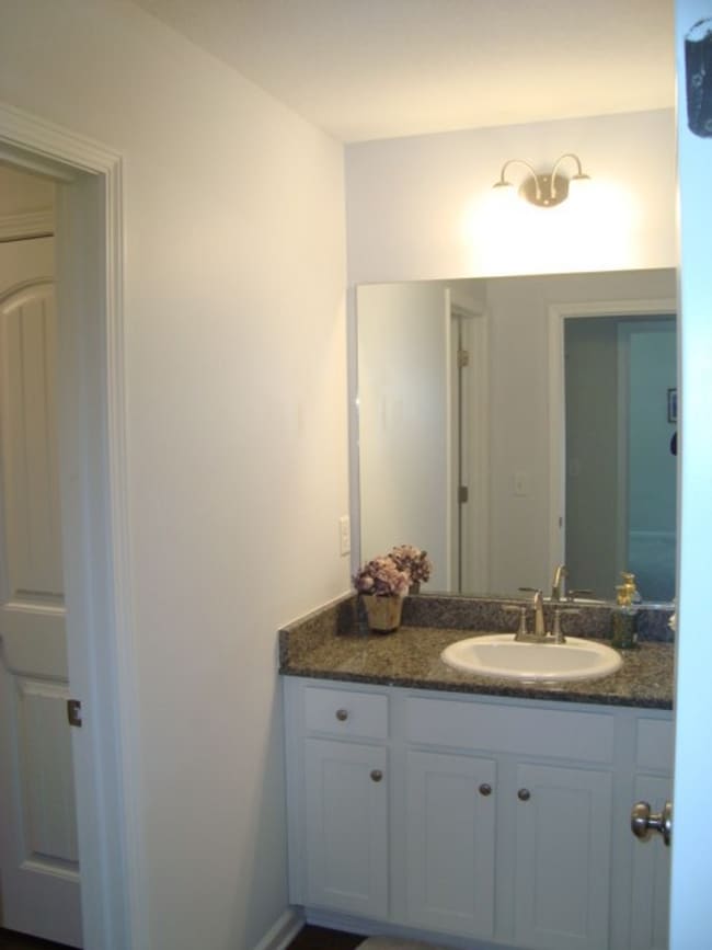 Building Photo - 5124 Sumter Ct