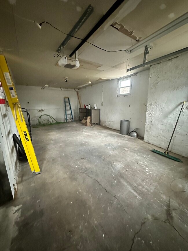 Building Photo - 31 Edgehill Ter