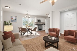 Building Photo - 2818 Midlothian Tpke