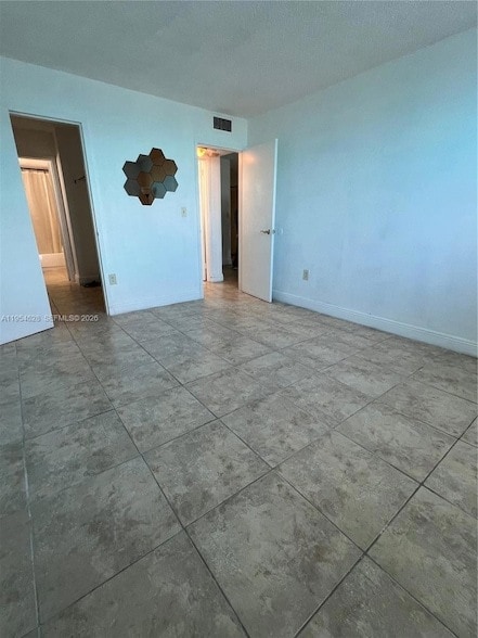 Building Photo - 1805 Sans Souci Blvd