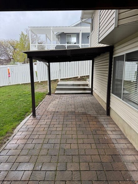 Building Photo - 595 N 1200 E