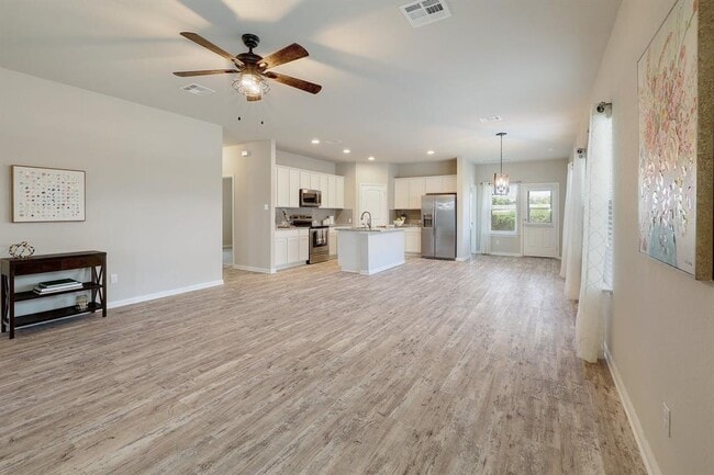 Building Photo - 460 Galway Bay Ln