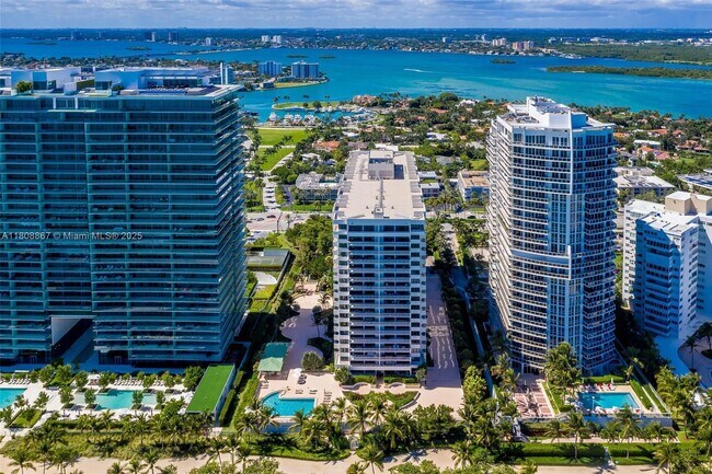 Building Photo - 10205 Collins Ave