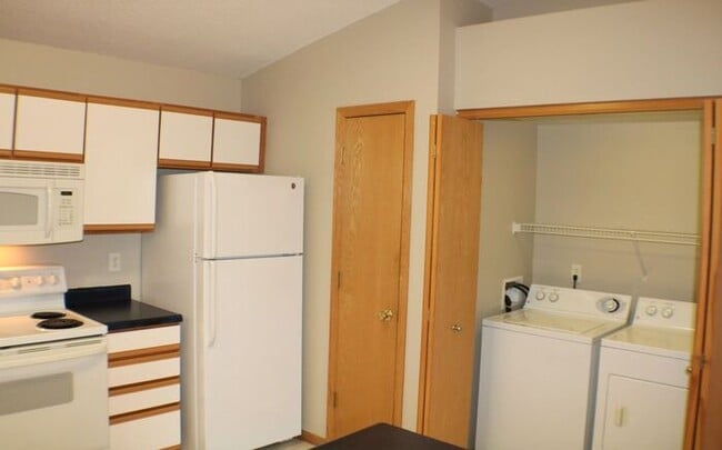 Building Photo - $1,125 | 2 Bedroom, 1 Bathroom Condo | No Pets | Available for an April 16th, 2026 Move In!*