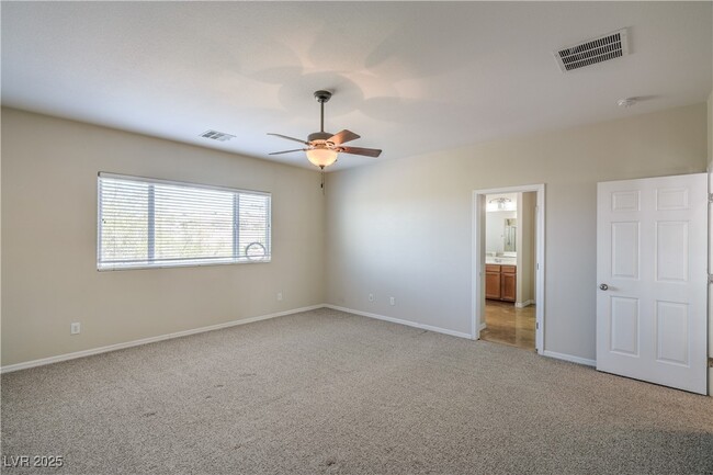 Building Photo - 2464 Sturrock Dr