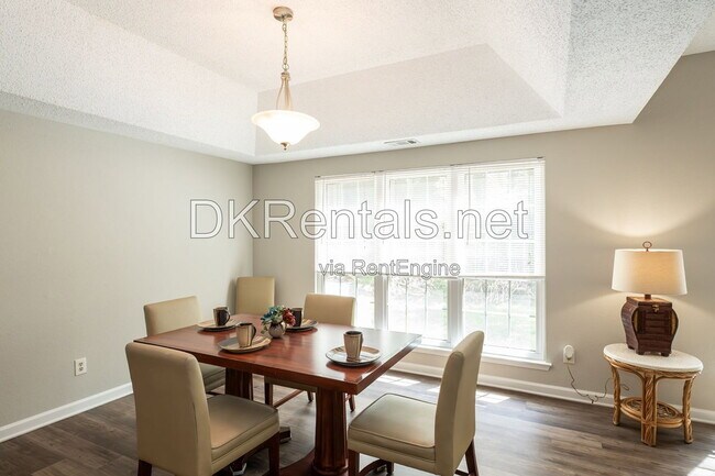 Building Photo - 3067 Steeplechase Dr