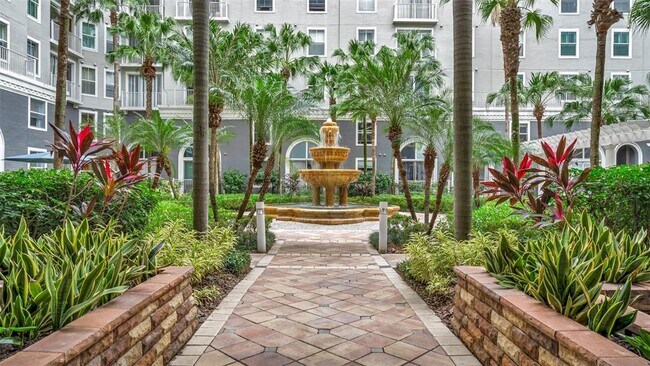 Building Photo - 700 S Harbour Island Blvd