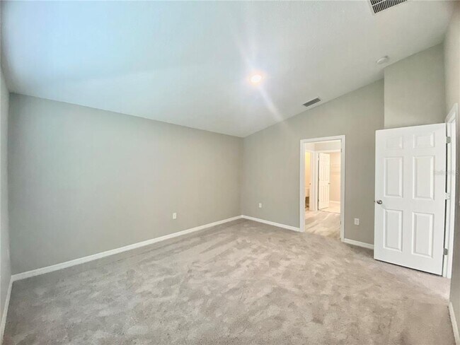 Building Photo - 1397 Axel Cir