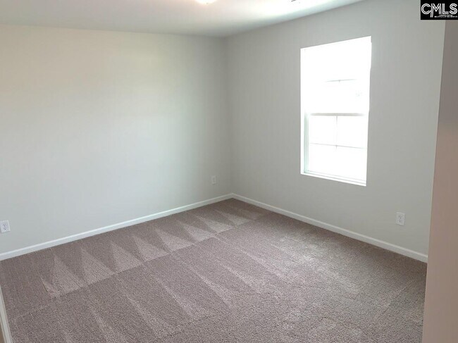 Building Photo - 216 Freeman Dr