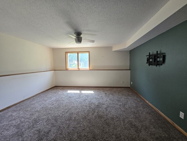 Building Photo - 5093 W Elm Ct