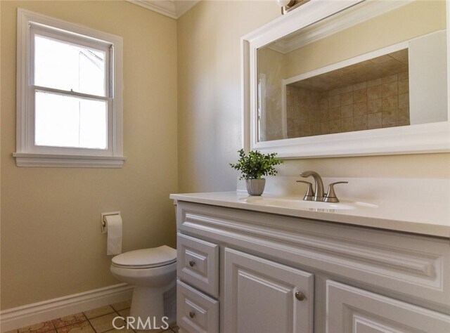 Building Photo - 6906 McLennan Ave