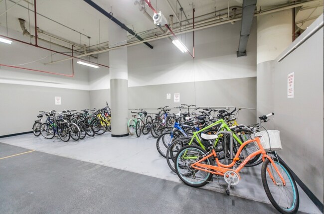 Building Photo - 211 E Ohio St