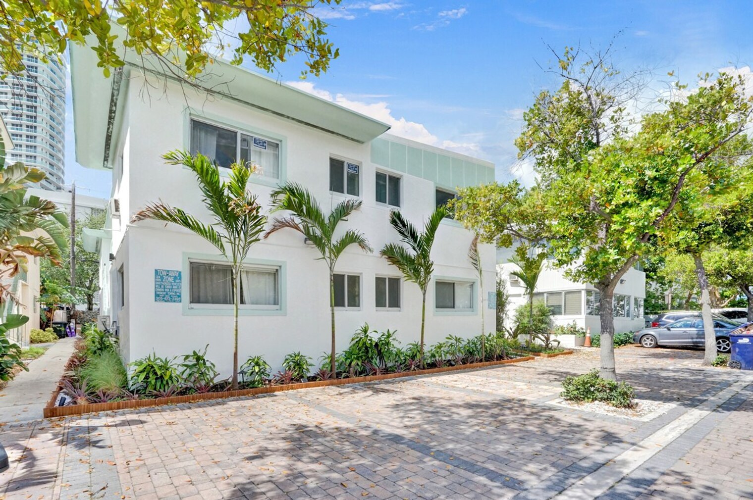 Building Photo - 1344 15th Terrace