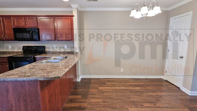 Building Photo - 311 Sam Houston Cir