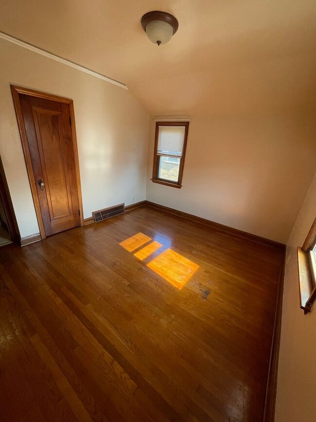 Building Photo - 3462 N Humboldt Blvd