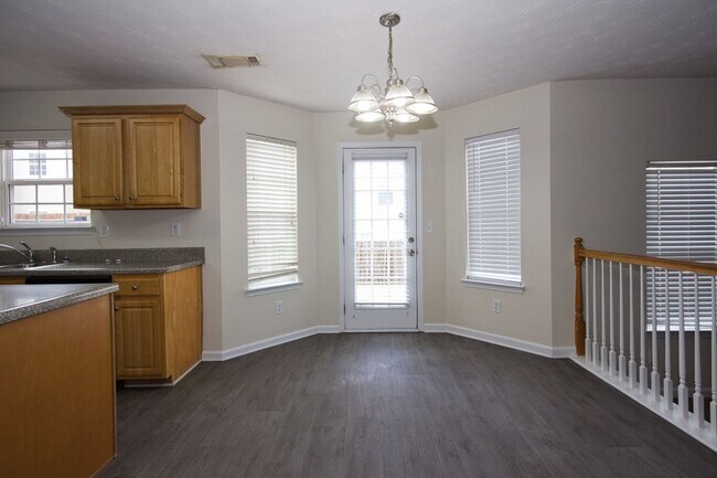 Building Photo - Available Now! – Beautiful 4-Bedroom Home in Loganville, GA!