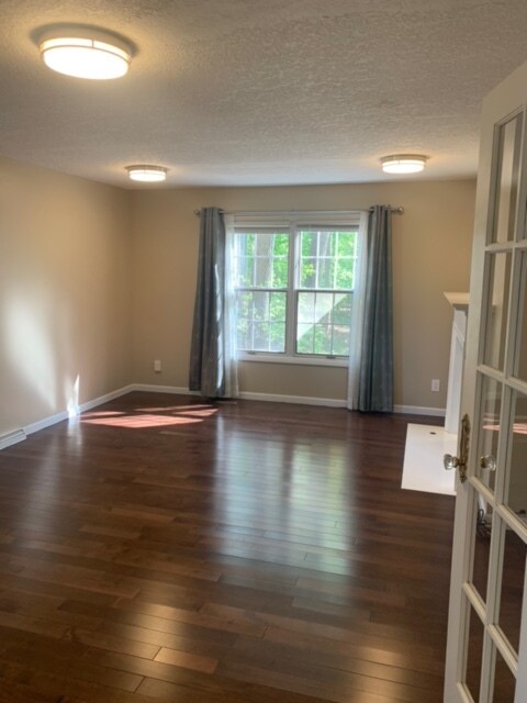 Building Photo - 5567 Crow Creek Rd