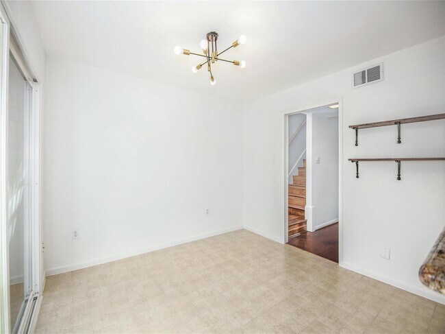 Building Photo - 6440 Olympia Dr