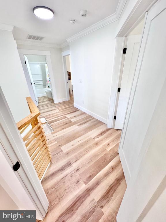 Building Photo - 15 River Oak Dr