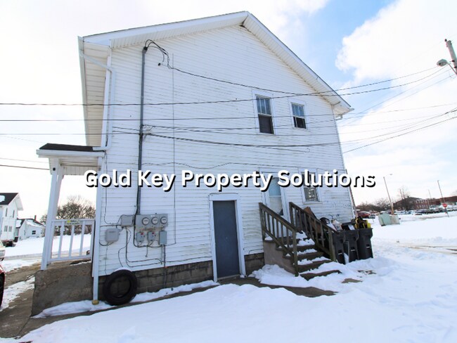 Building Photo - 124-126 E. 21ST