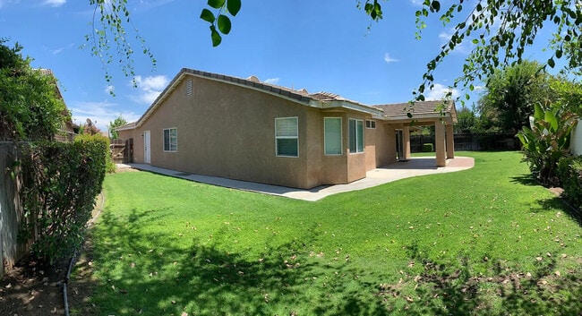 Building Photo - 11926 Privet Pl