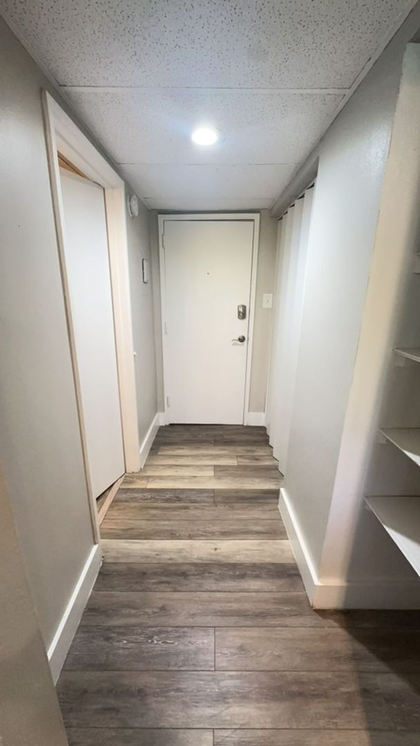 Building Photo - University Towers- FURNISHED 1bd/1ba Apartment #516 ready for you in FALL 2026! $1300 per month