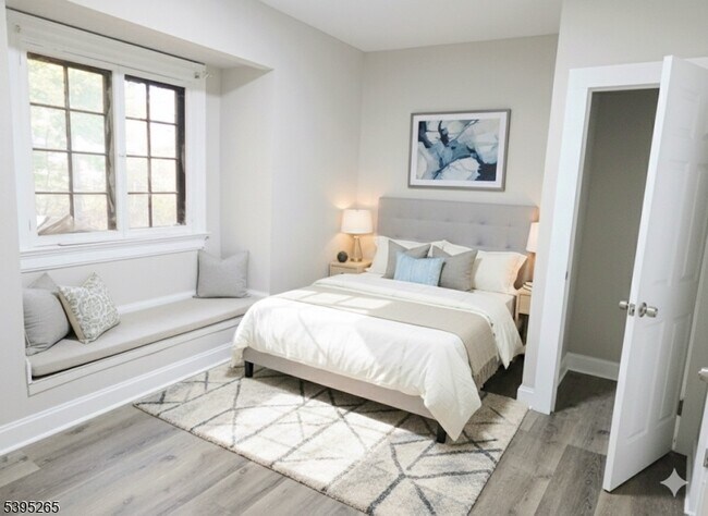 Building Photo - 32 Elmwood Ave